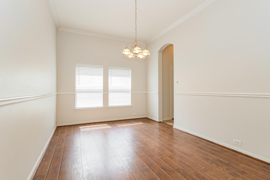 21735 Orange Maple Court - Photo 5