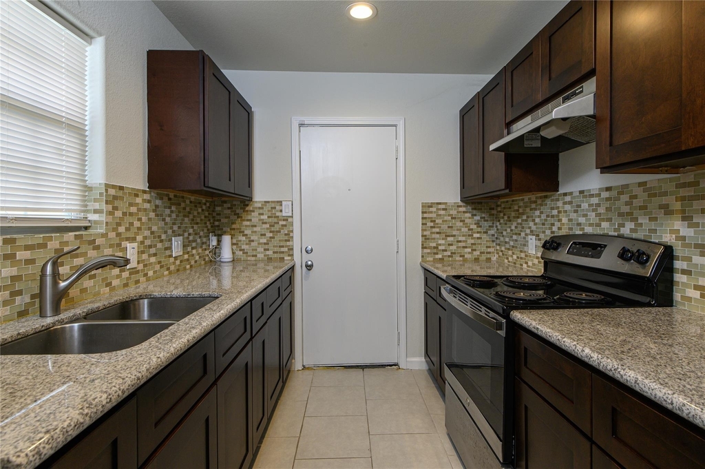 3409 Simmons Street - Photo 4
