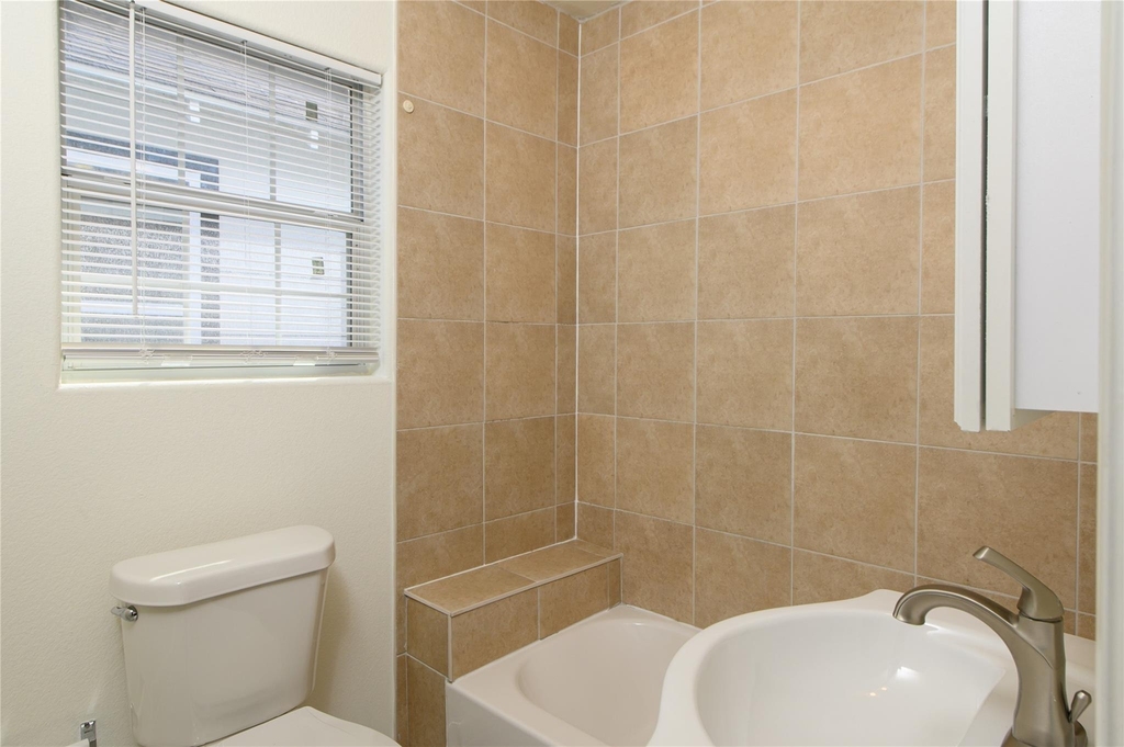3409 Simmons Street - Photo 7