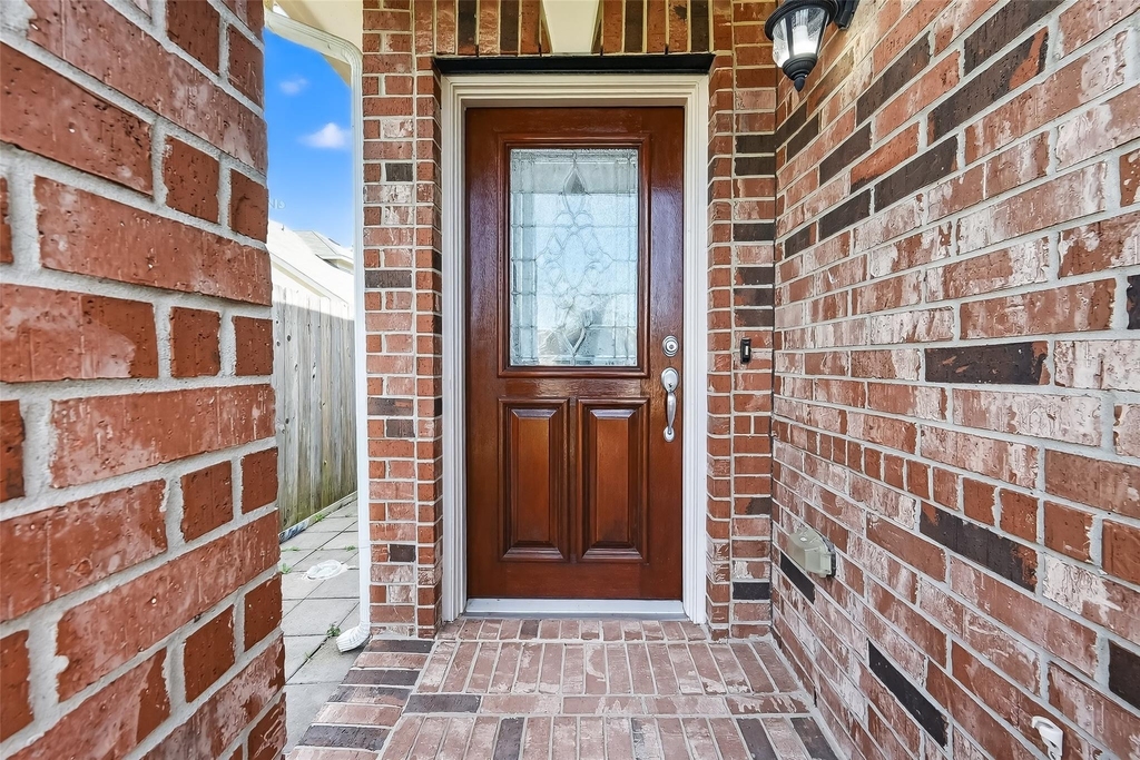 7631 Granite Terrace Lane - Photo 2