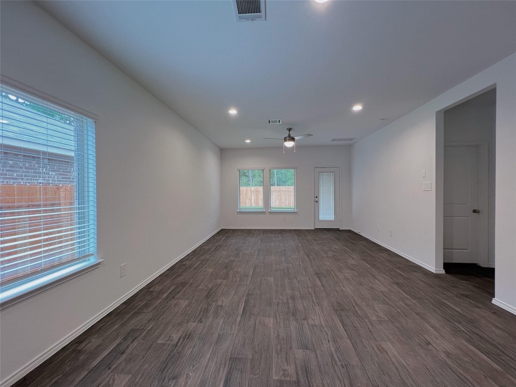 14927 Cypress Hollow Drive - Photo 19