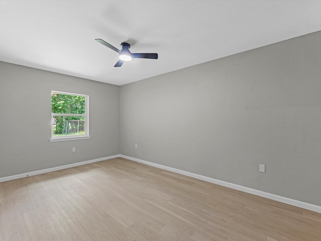 5039 Briscoe Street - Photo 14