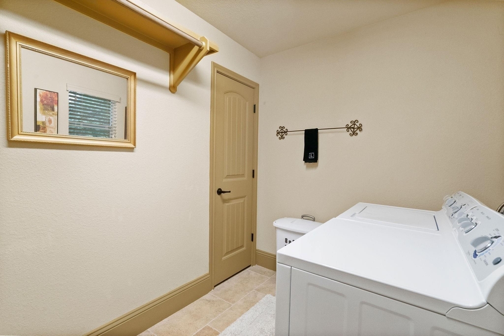 13419 Sea Island Drive - Photo 40