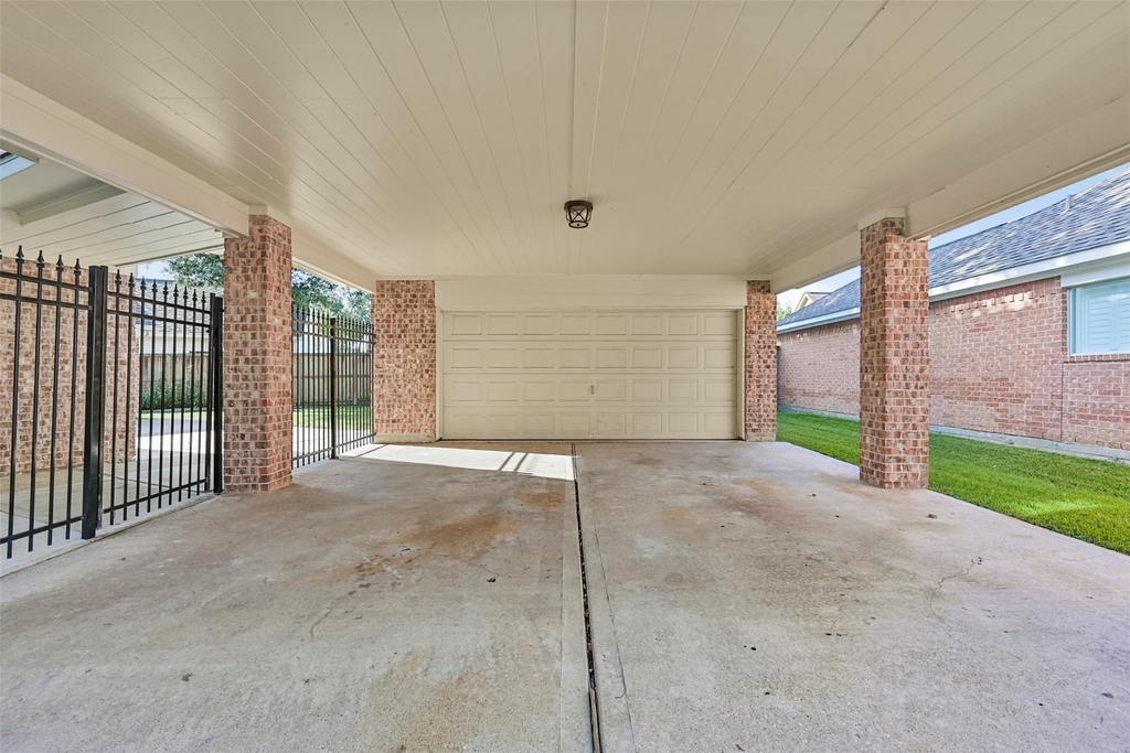 313 Winding Oak Lane S - Photo 44