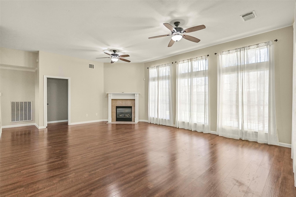 313 Winding Oak Lane S - Photo 7