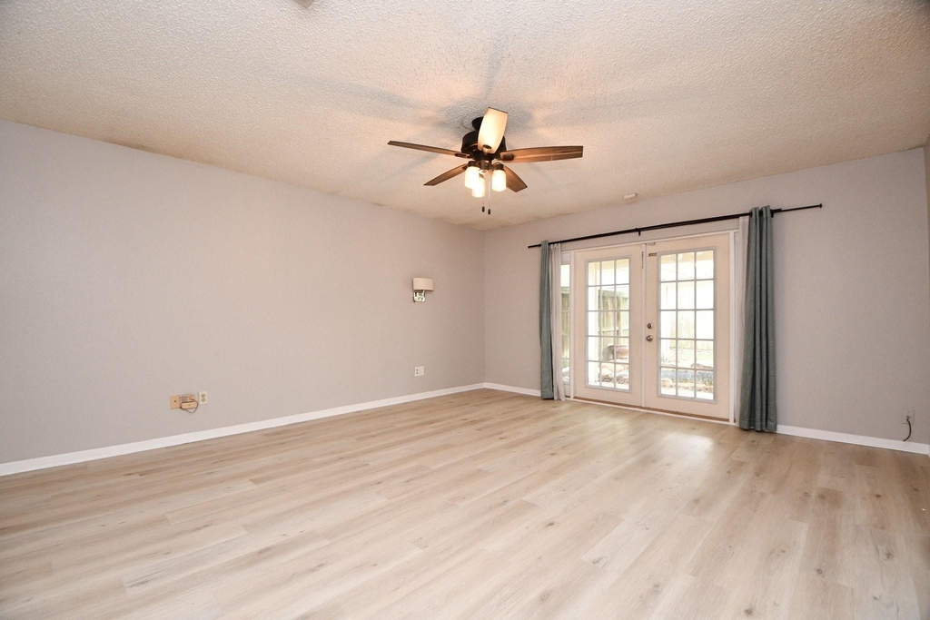1947 Mayweather Lane - Photo 30
