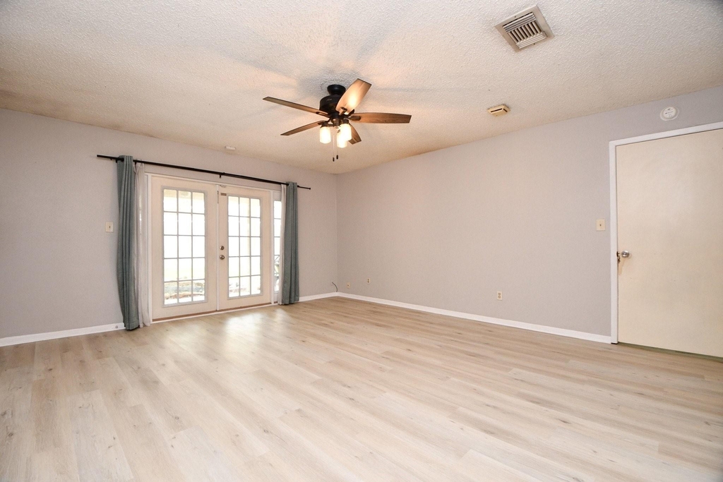 1947 Mayweather Lane - Photo 29