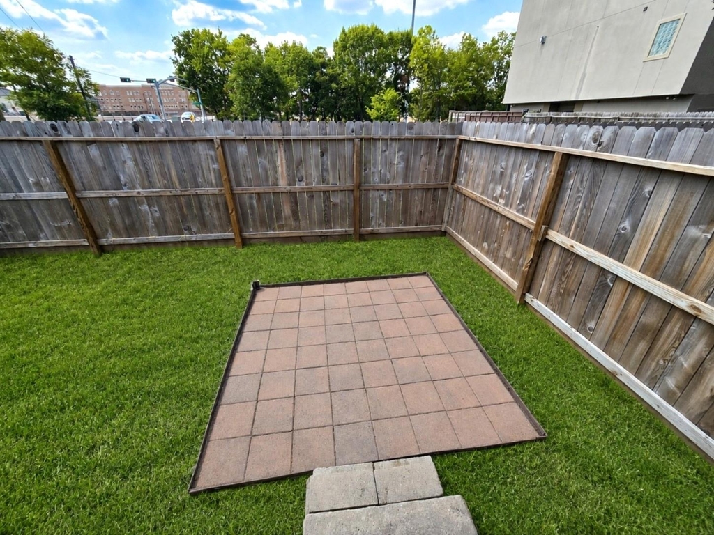 2814 Saint Emanuel Street - Photo 18