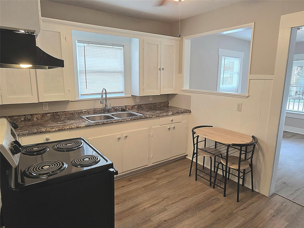 2814 Saint Emanuel Street - Photo 6