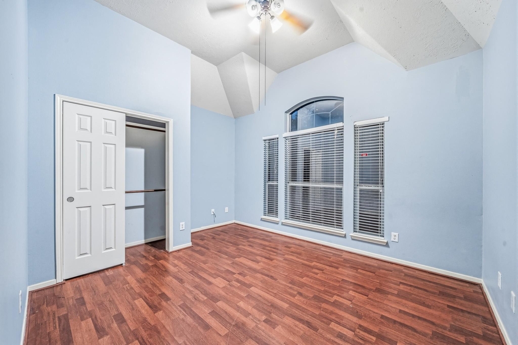 20003 Cypresswood Square - Photo 16