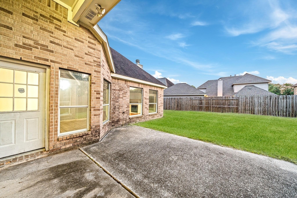 20003 Cypresswood Square - Photo 11