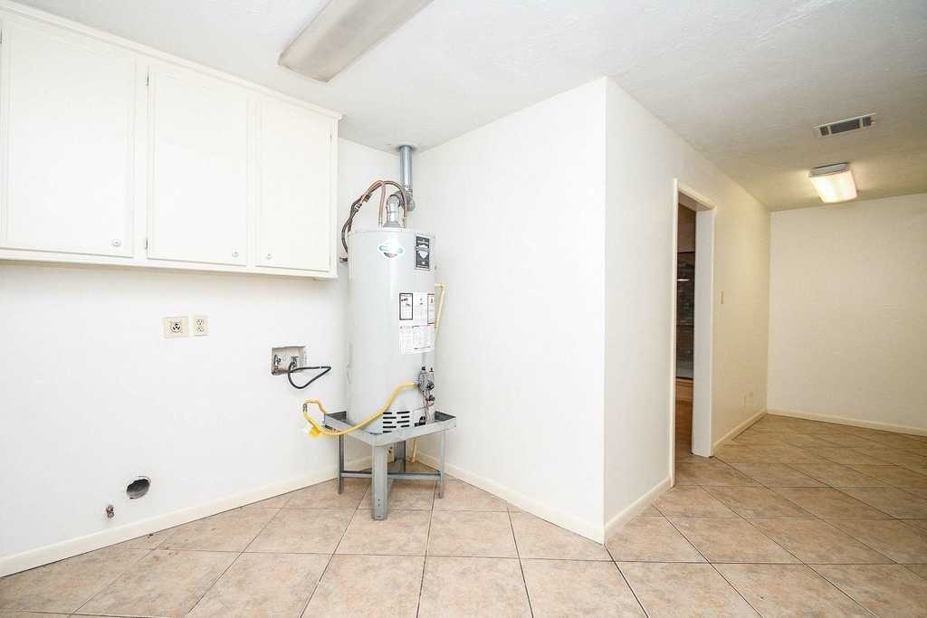 6702 Spring Leaf Drive - Photo 41