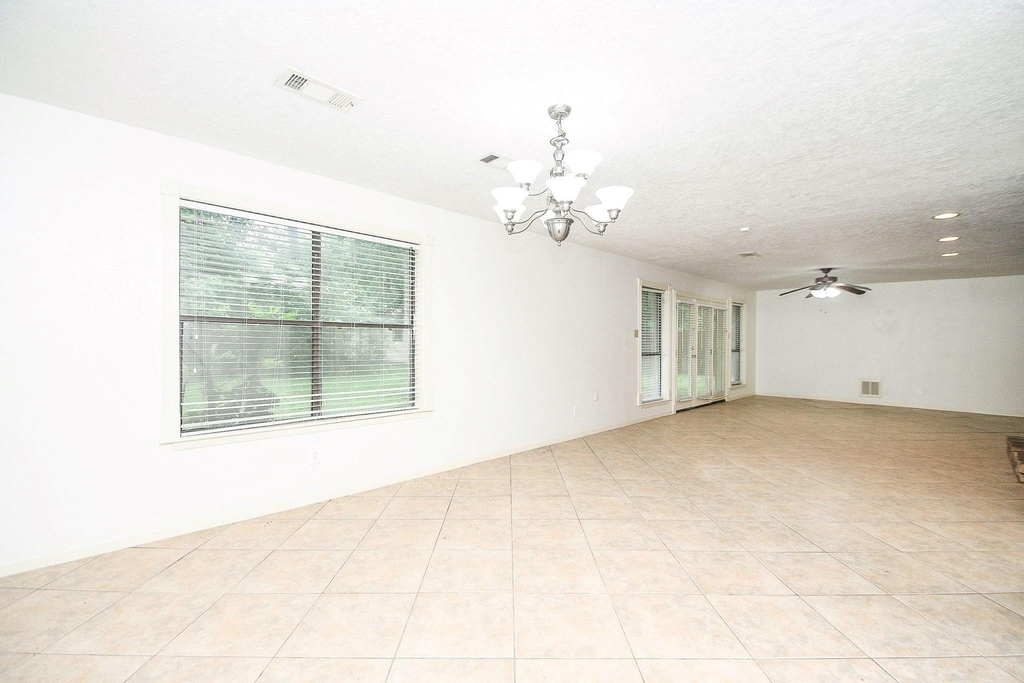 6702 Spring Leaf Drive - Photo 31