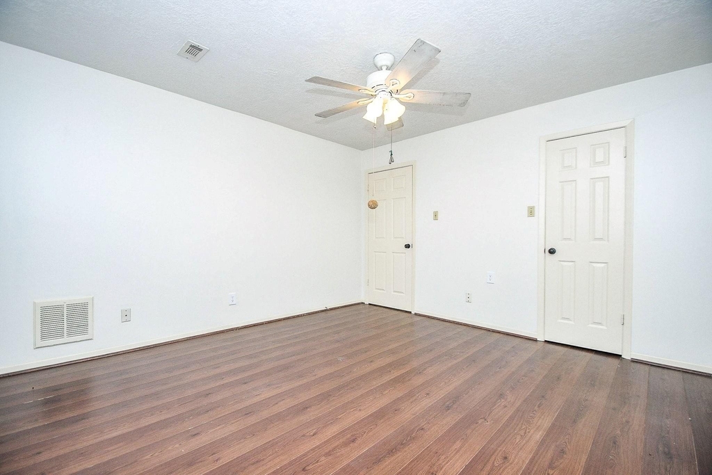6702 Spring Leaf Drive - Photo 22