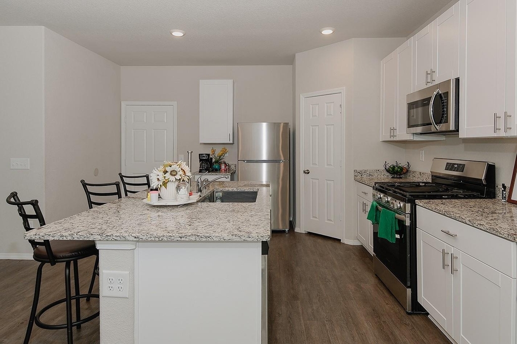1822 Brushy Cedar Drive - Photo 8