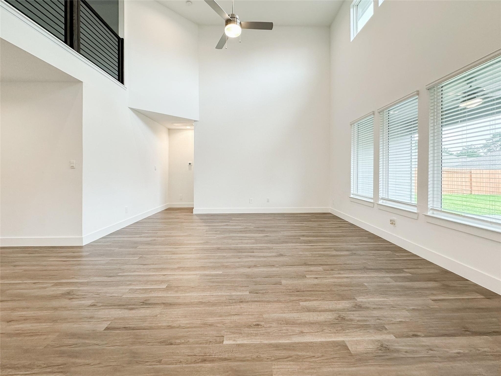 15216 Tattle Creek Lane - Photo 11
