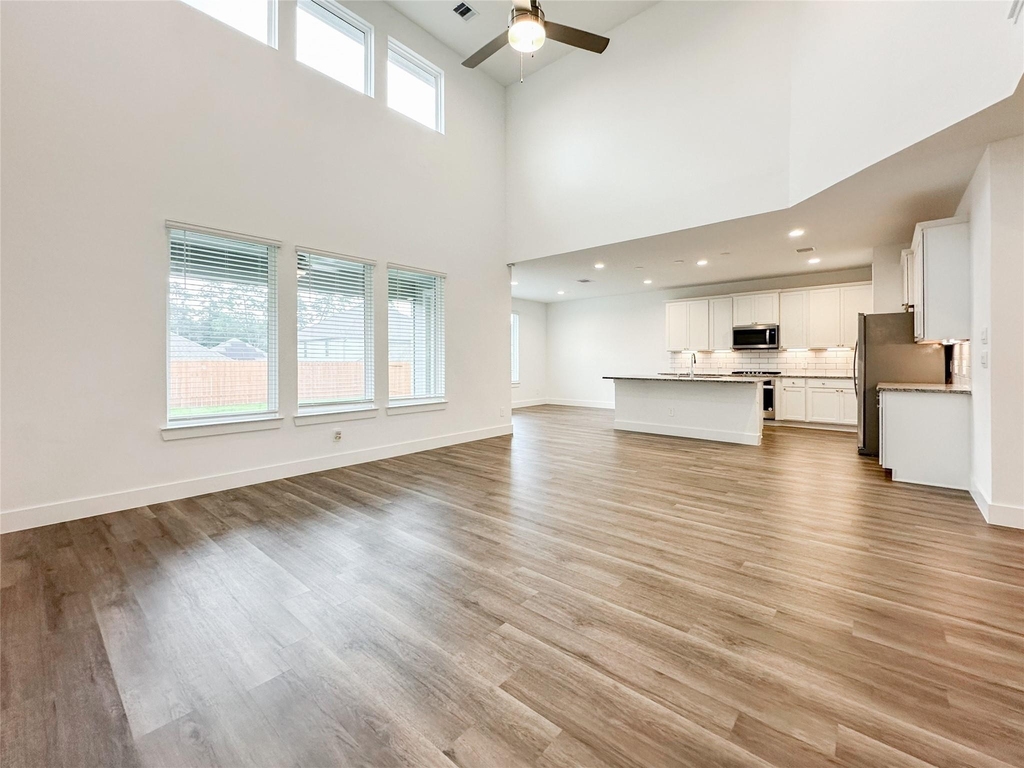 15216 Tattle Creek Lane - Photo 16