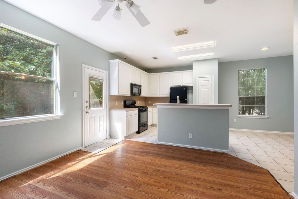 229 E Summerhaze Circle - Photo 14