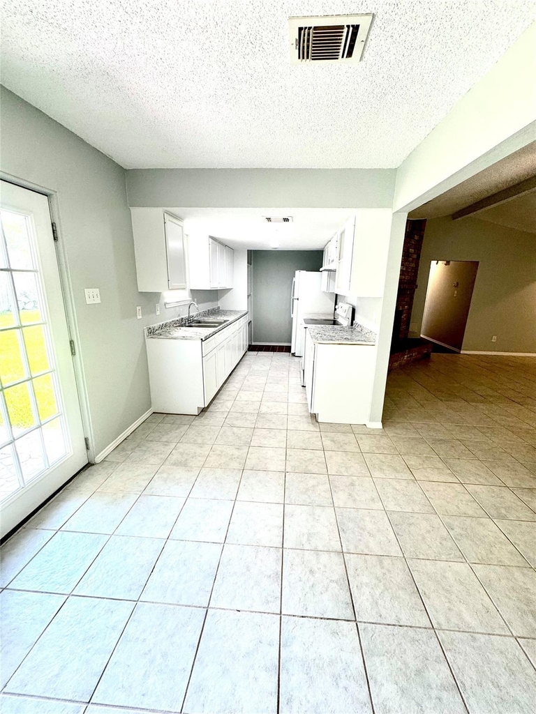 3831 Addicks Clodine Road - Photo 6