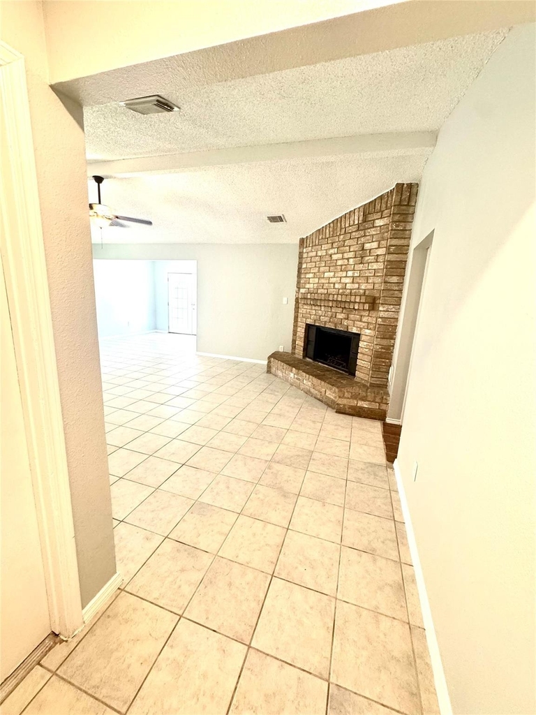 3831 Addicks Clodine Road - Photo 2