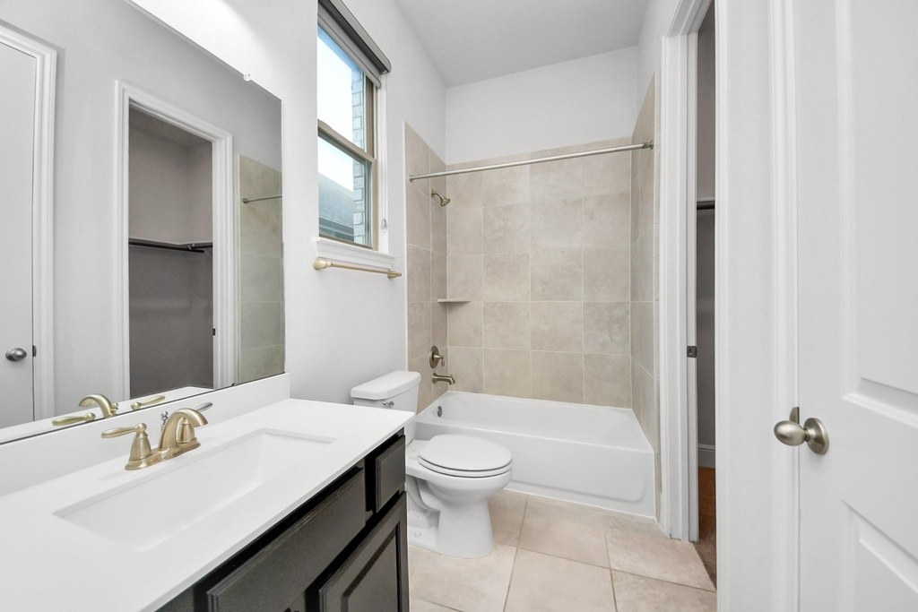 1714 Mccrae Hill Court - Photo 10