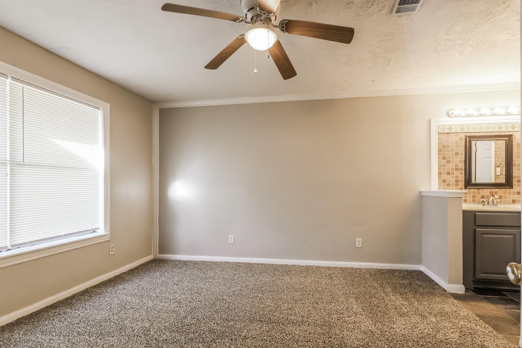 21126 N Tangle Creek Lane - Photo 8