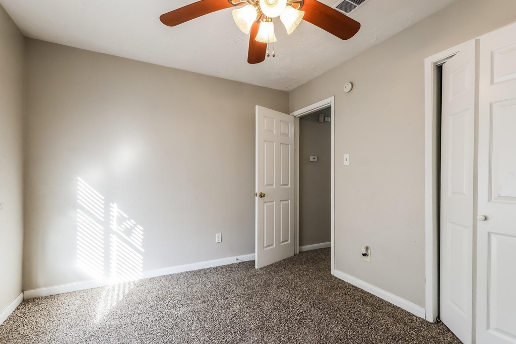 21126 N Tangle Creek Lane - Photo 11