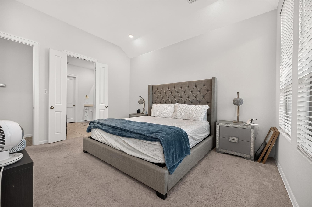18015 Blossom Springs Court - Photo 31