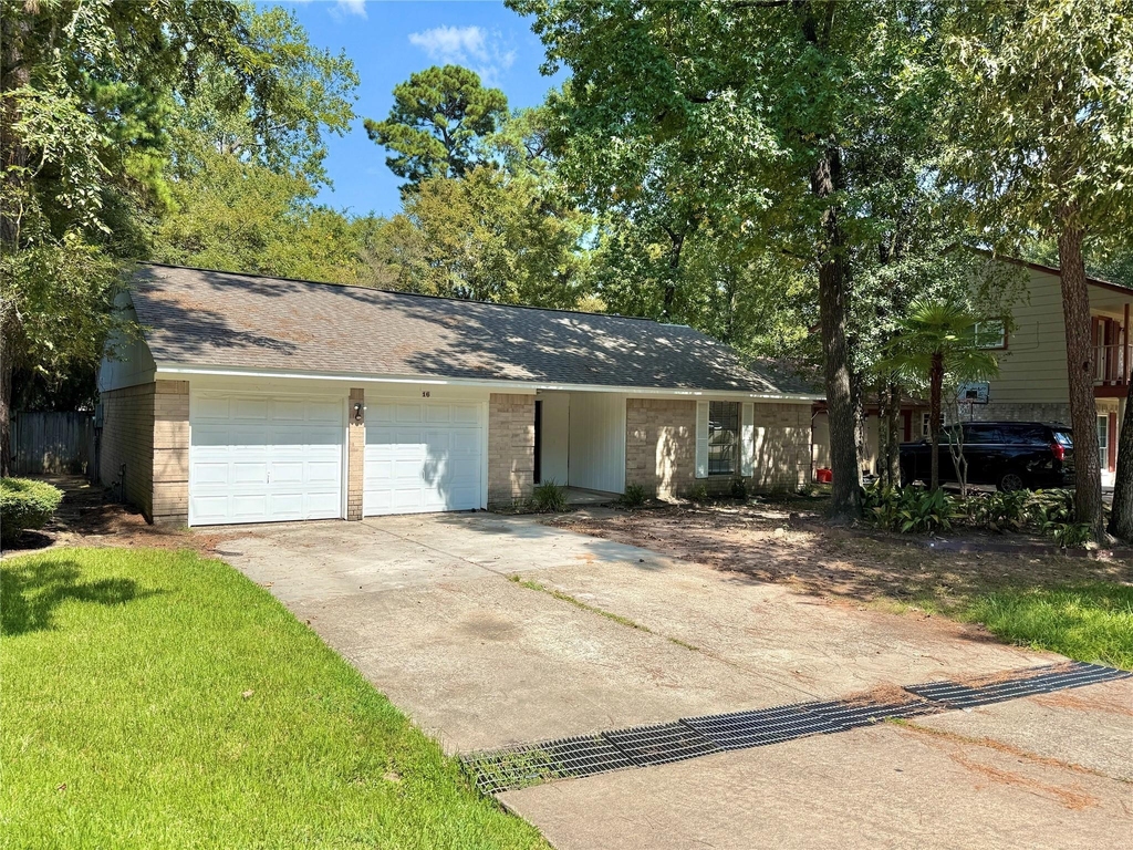 16 Rock Pine Court - Photo 1