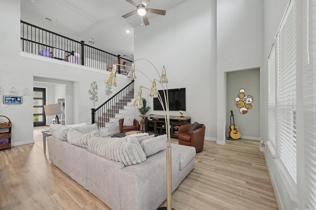 155 Renodes Garden Lane - Photo 9