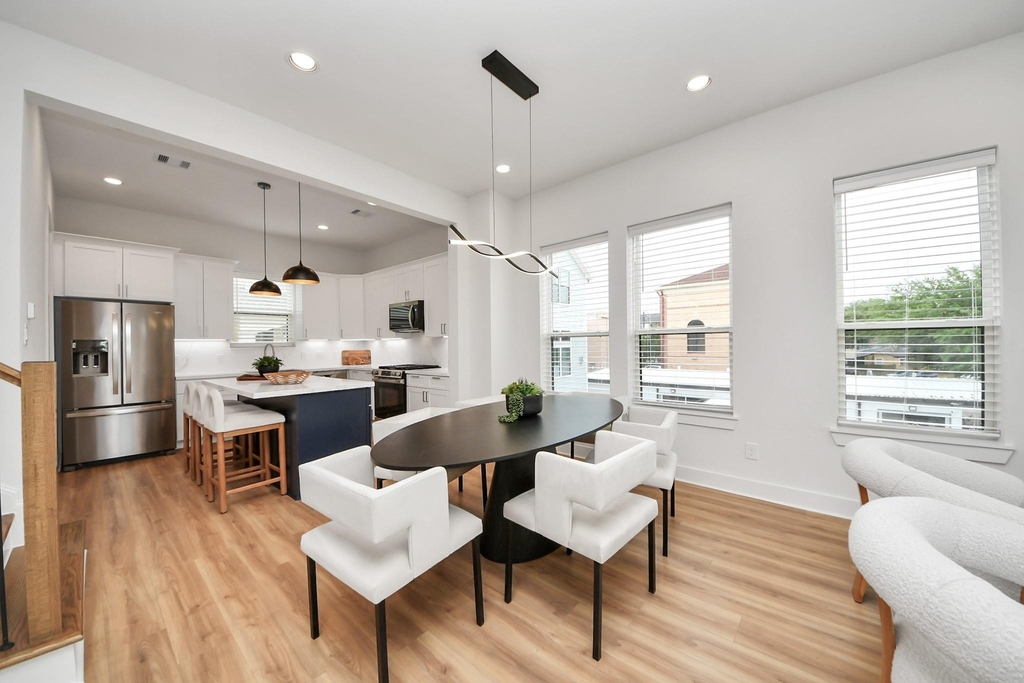 2428 Ella Boulevard - Photo 14