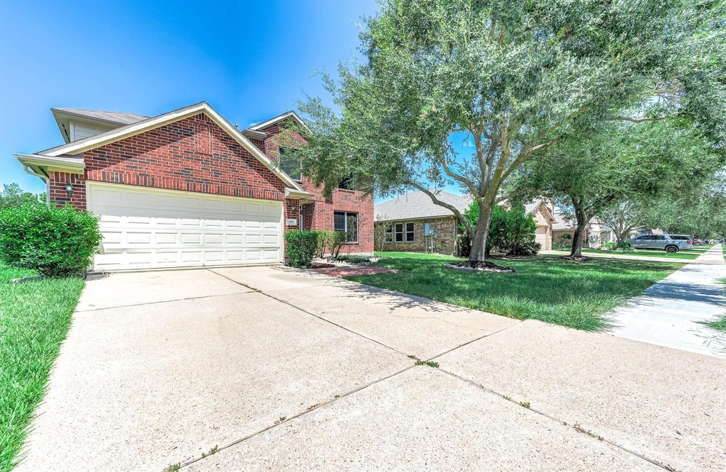 2032 Creek Shore Lane - Photo 1