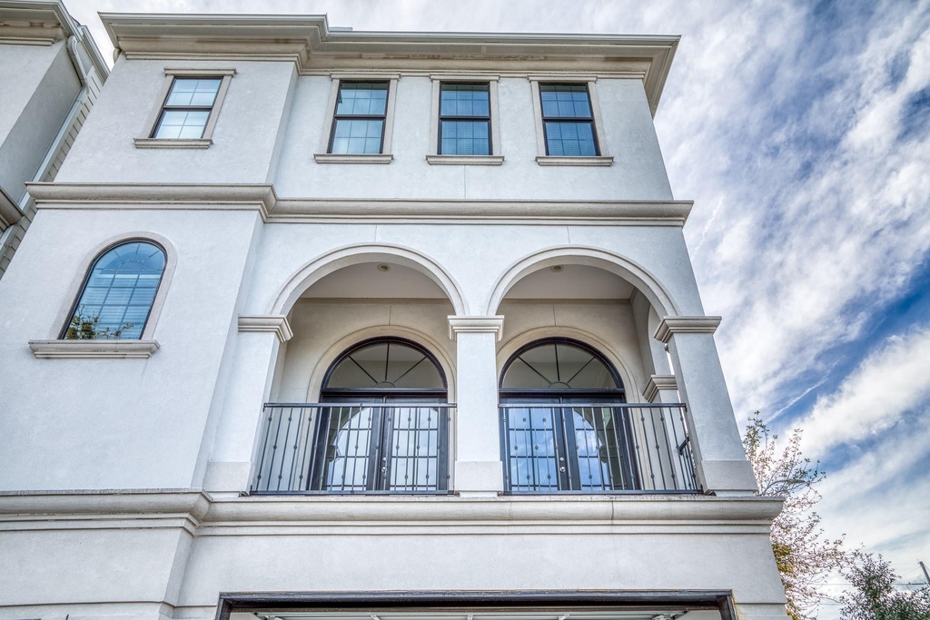 5717 Winsomelane - Photo 1