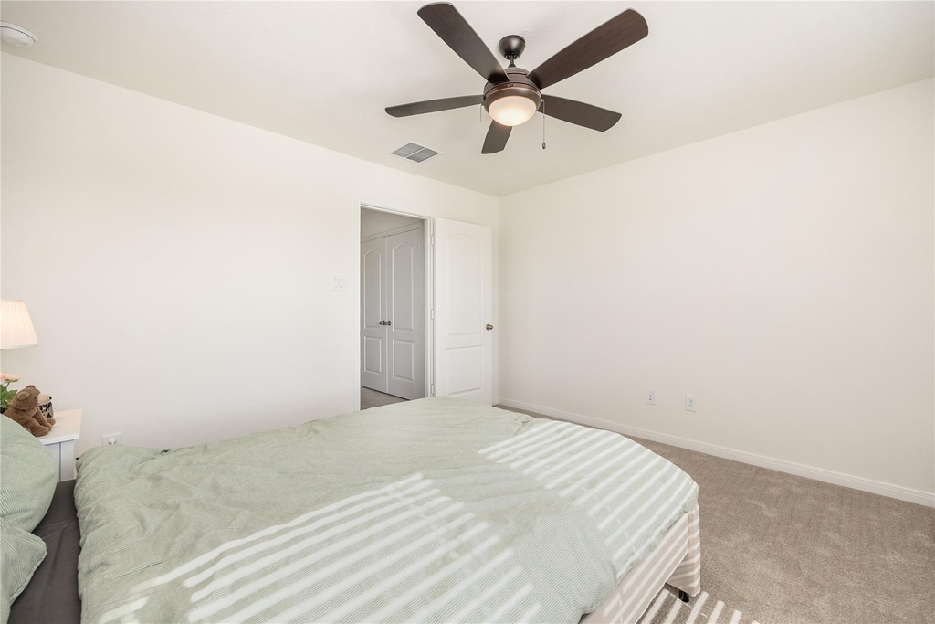 8202 Leisure Point Drive - Photo 29