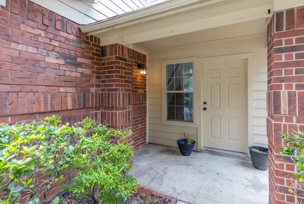 9031 Aspen Trace Lane - Photo 4
