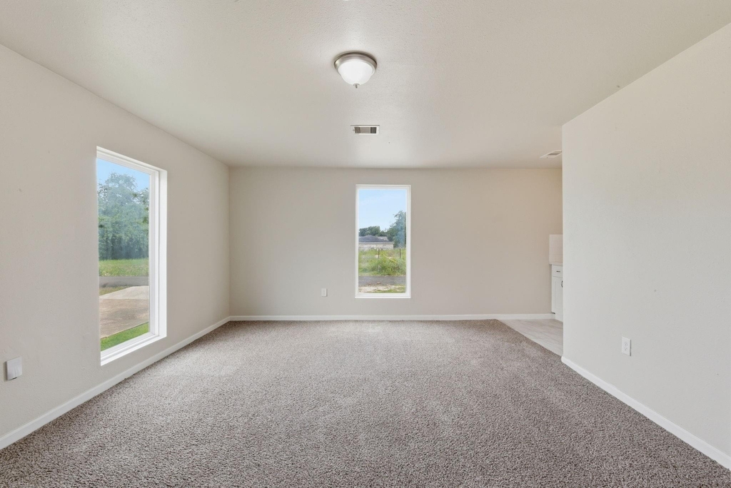 303 Gans Street - Photo 9