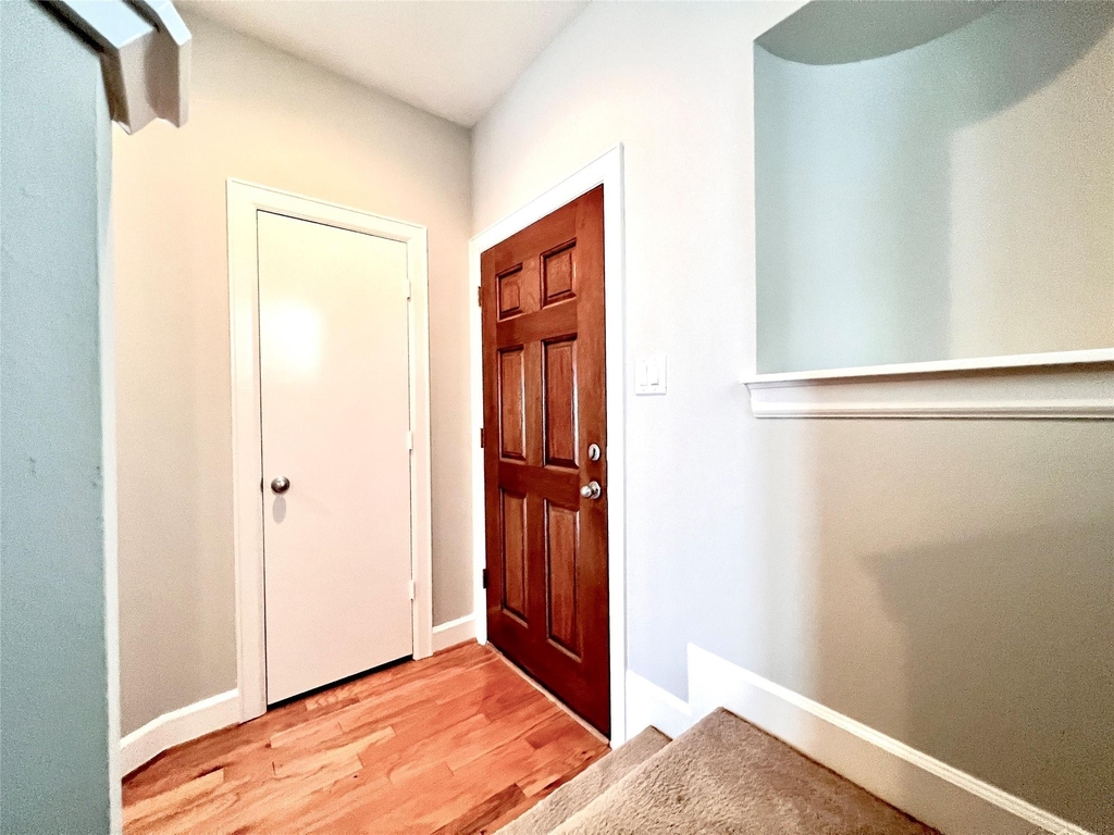 3731 Main Poplar Drive - Photo 3