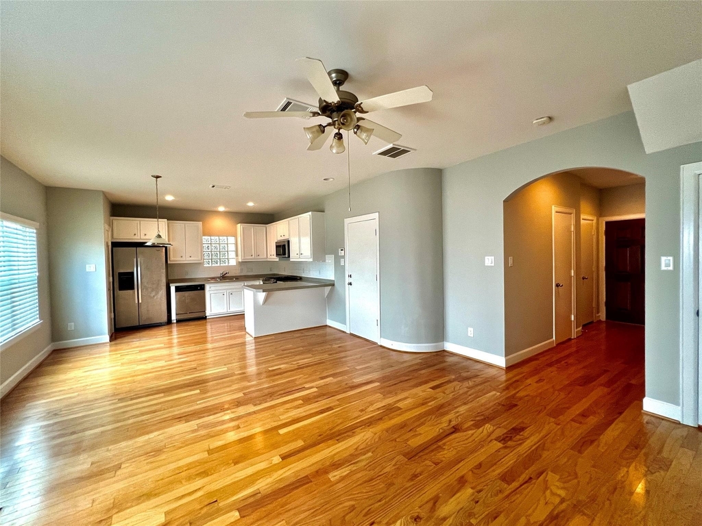 3731 Main Poplar Drive - Photo 5