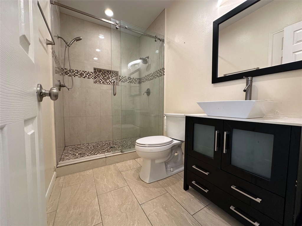 1318 Cedar Terrace Court - Photo 20
