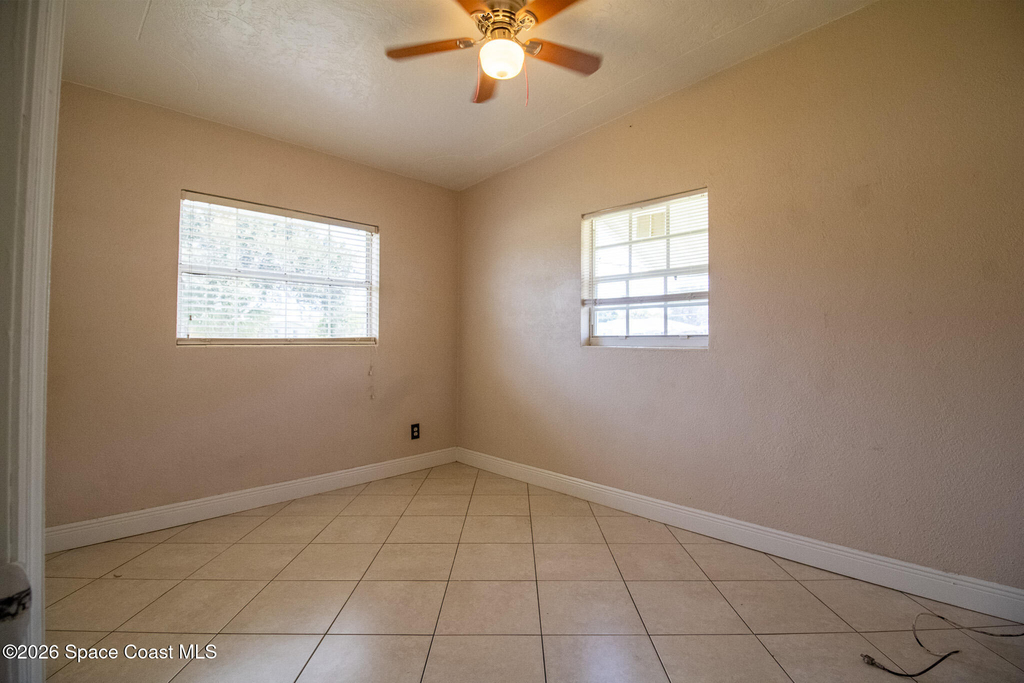 1890 Cedarwood Drive - Photo 7