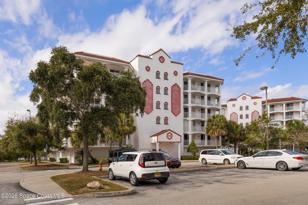 800 Del Rio Way - Photo 34