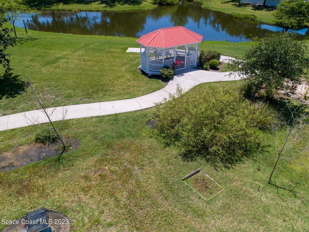 800 Del Rio Way - Photo 30