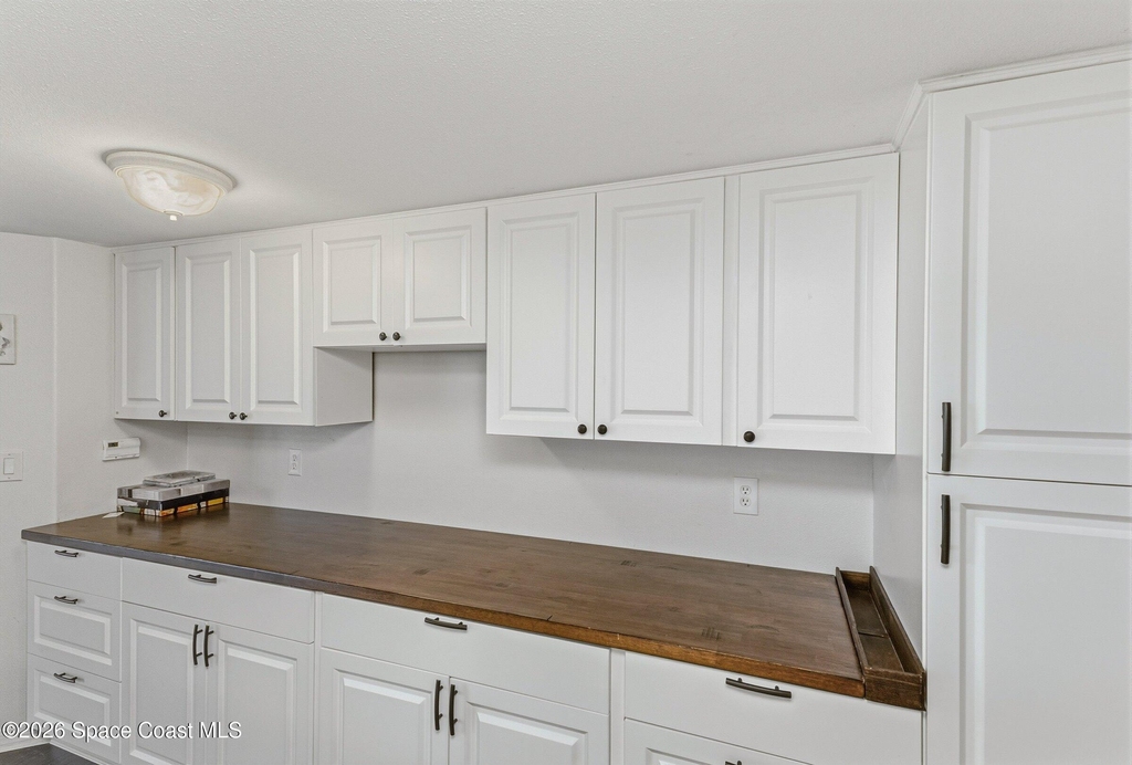 800 Del Rio Way - Photo 6