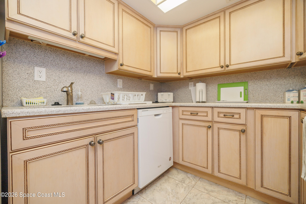 2100 N Atlantic Avenue - Photo 19