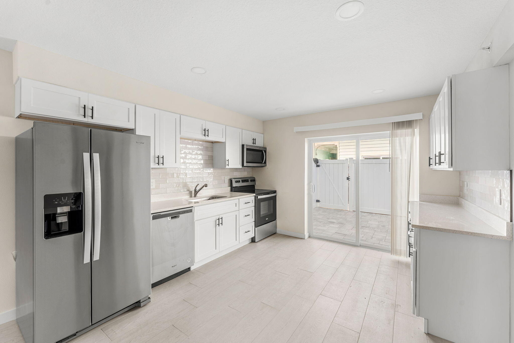 120 Central Road - Photo 3
