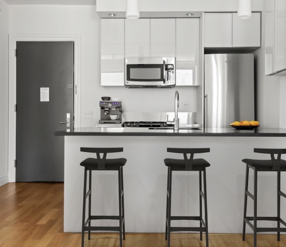 550 West 54th Street - Photo 1