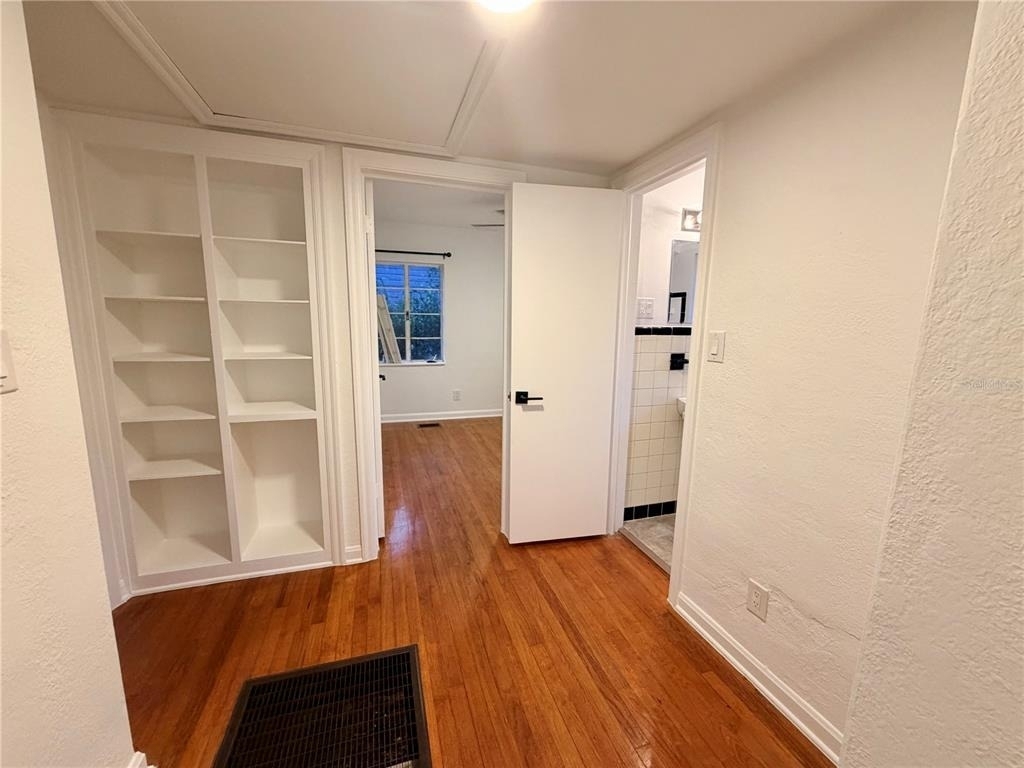 511 N Kentucky Avenue - Photo 8
