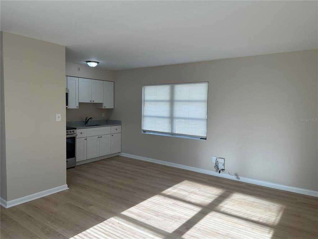 344 33rd Avenue N - Photo 6