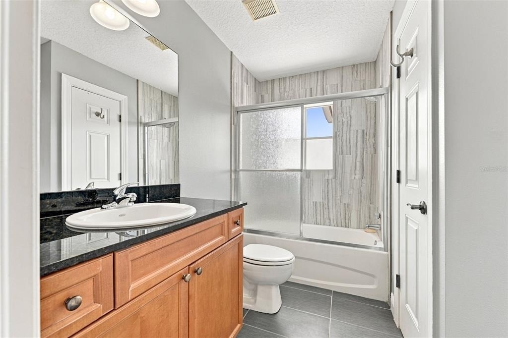 133 Valencia Circle - Photo 37