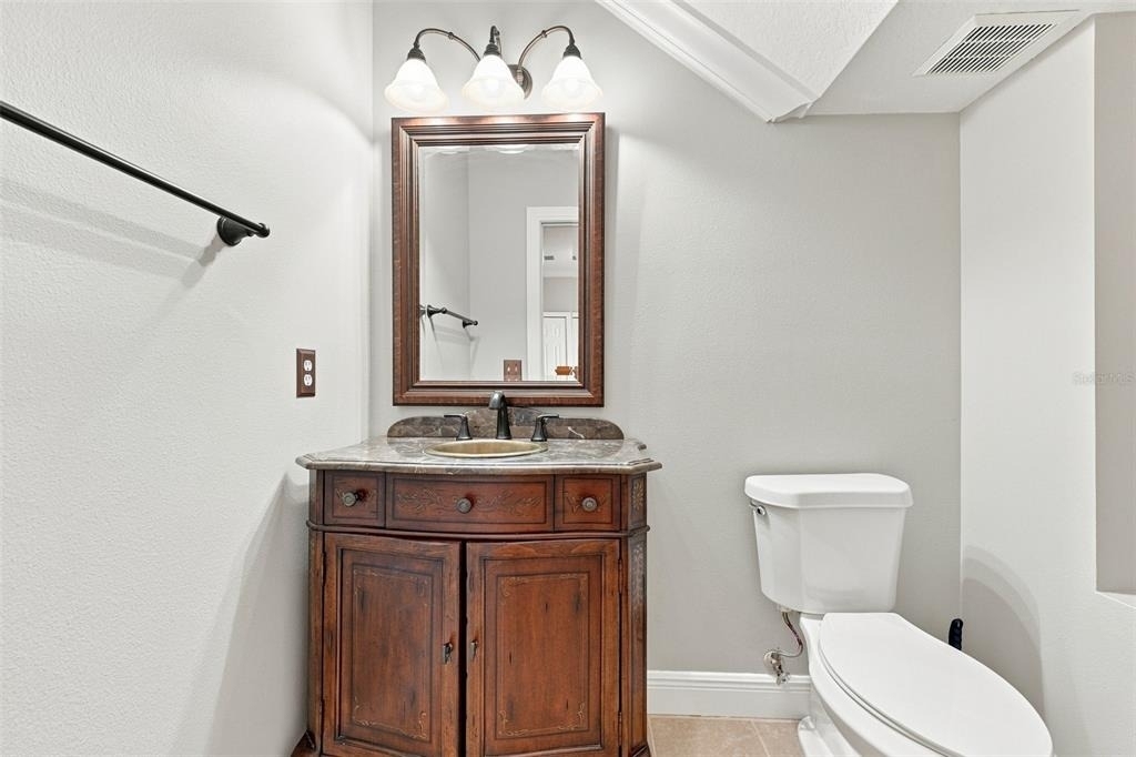 133 Valencia Circle - Photo 34